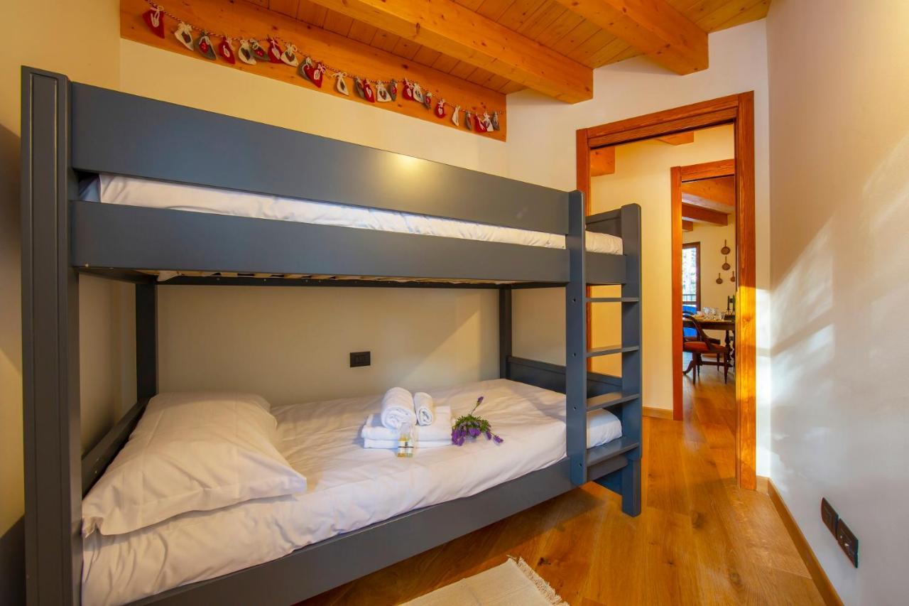 Wildhomes Wild Wolf Lodge 쿠르마예 외부 사진