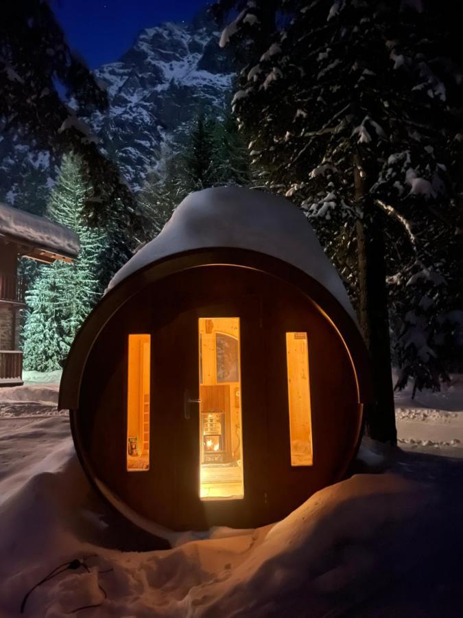 Wildhomes Wild Wolf Lodge 쿠르마예 외부 사진