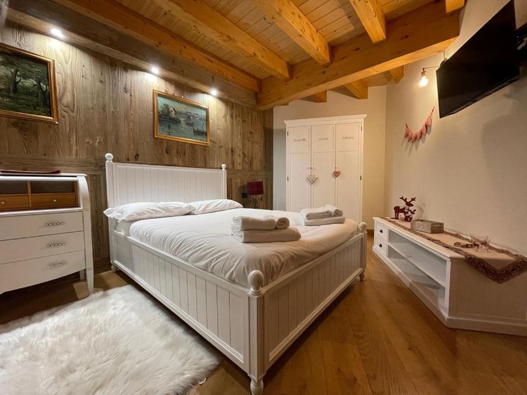 Wildhomes Wild Wolf Lodge 쿠르마예 외부 사진